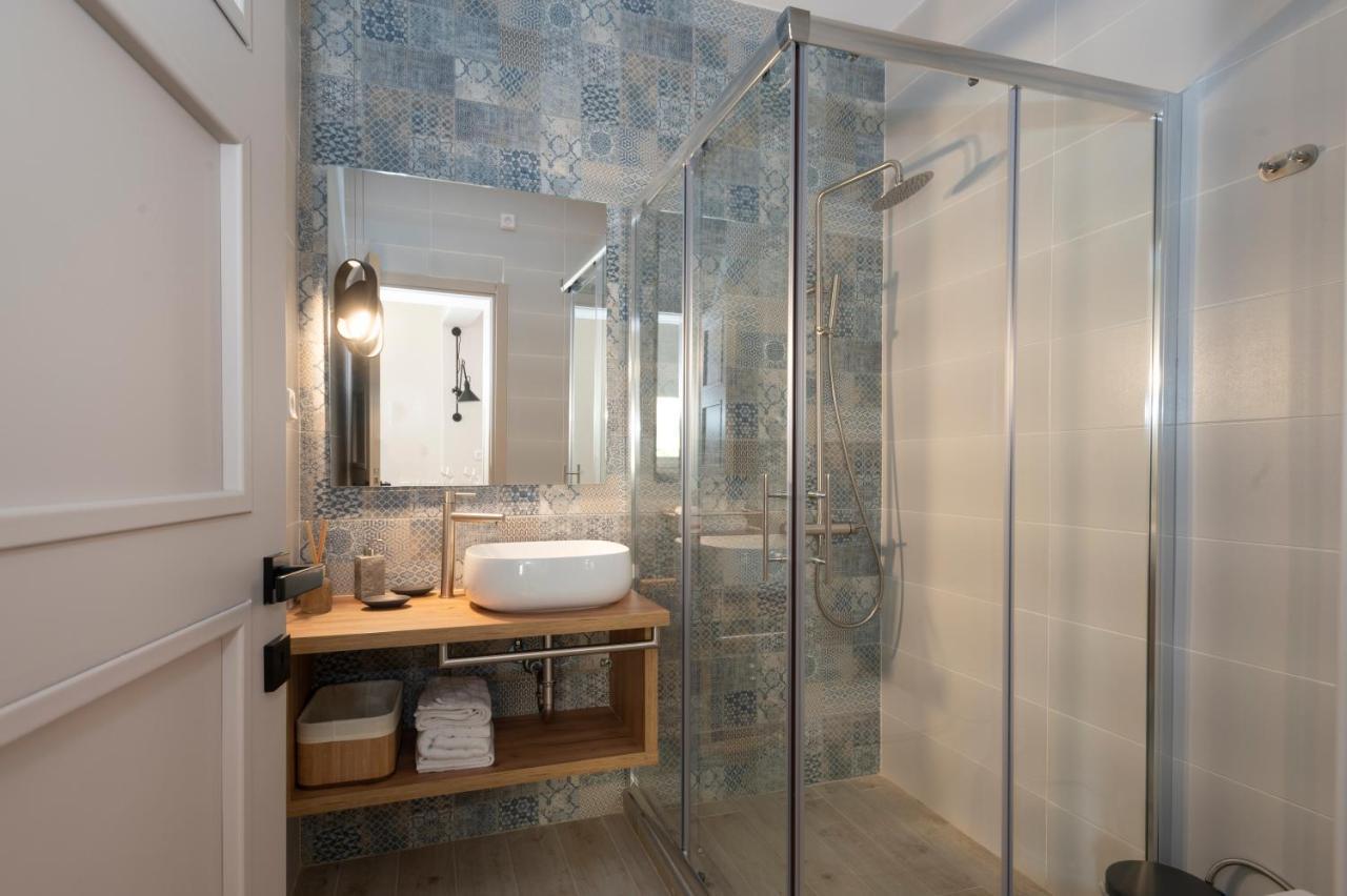 Camara Luxury Apartments Pylos Exterior foto
